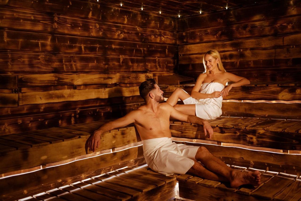 Wellness Hotel Ondrasuv Dvur Била Экстерьер фото