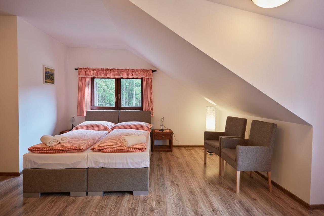 Wellness Hotel Ondrasuv Dvur Била Экстерьер фото